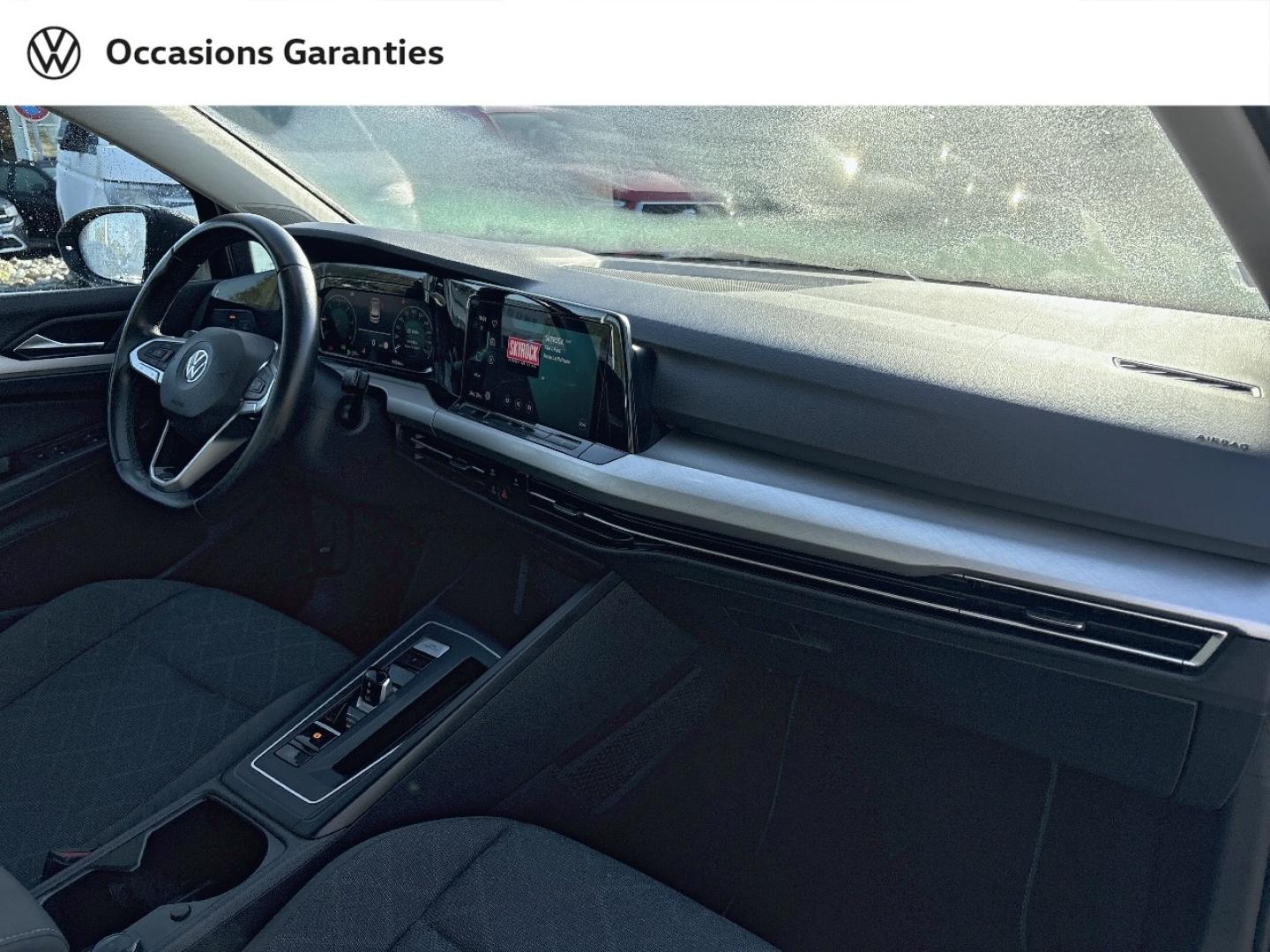 Voitures occasions VOLKSWAGEN GOLF Life 1st Hazebrouck