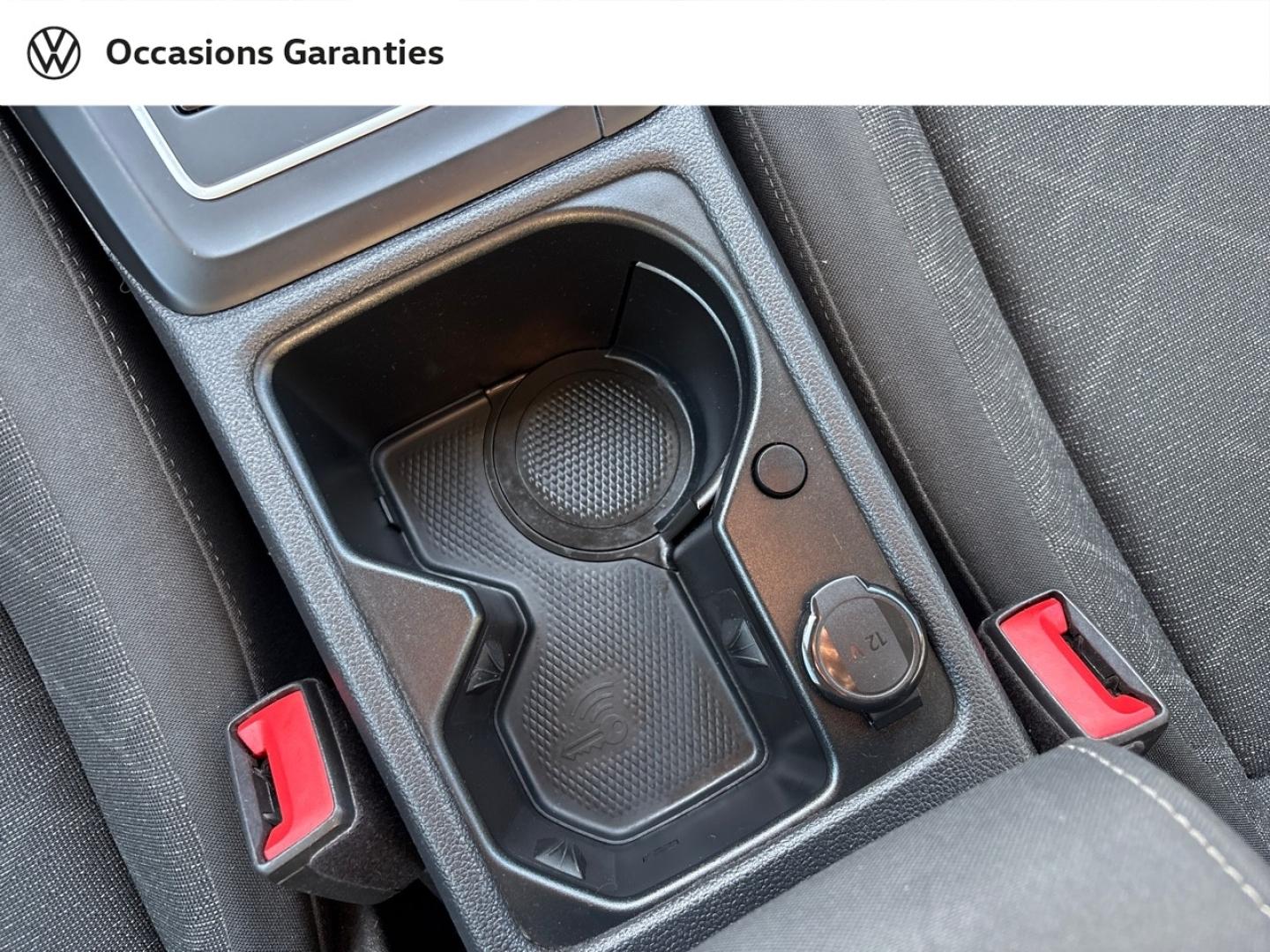 Voitures occasions VOLKSWAGEN GOLF Life 1st Hazebrouck