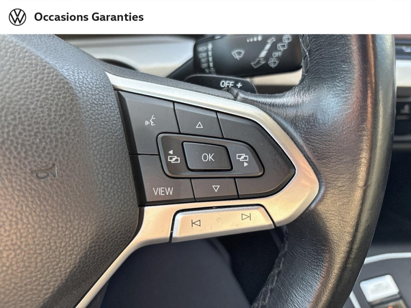 Voitures occasions VOLKSWAGEN GOLF Life 1st Rivery