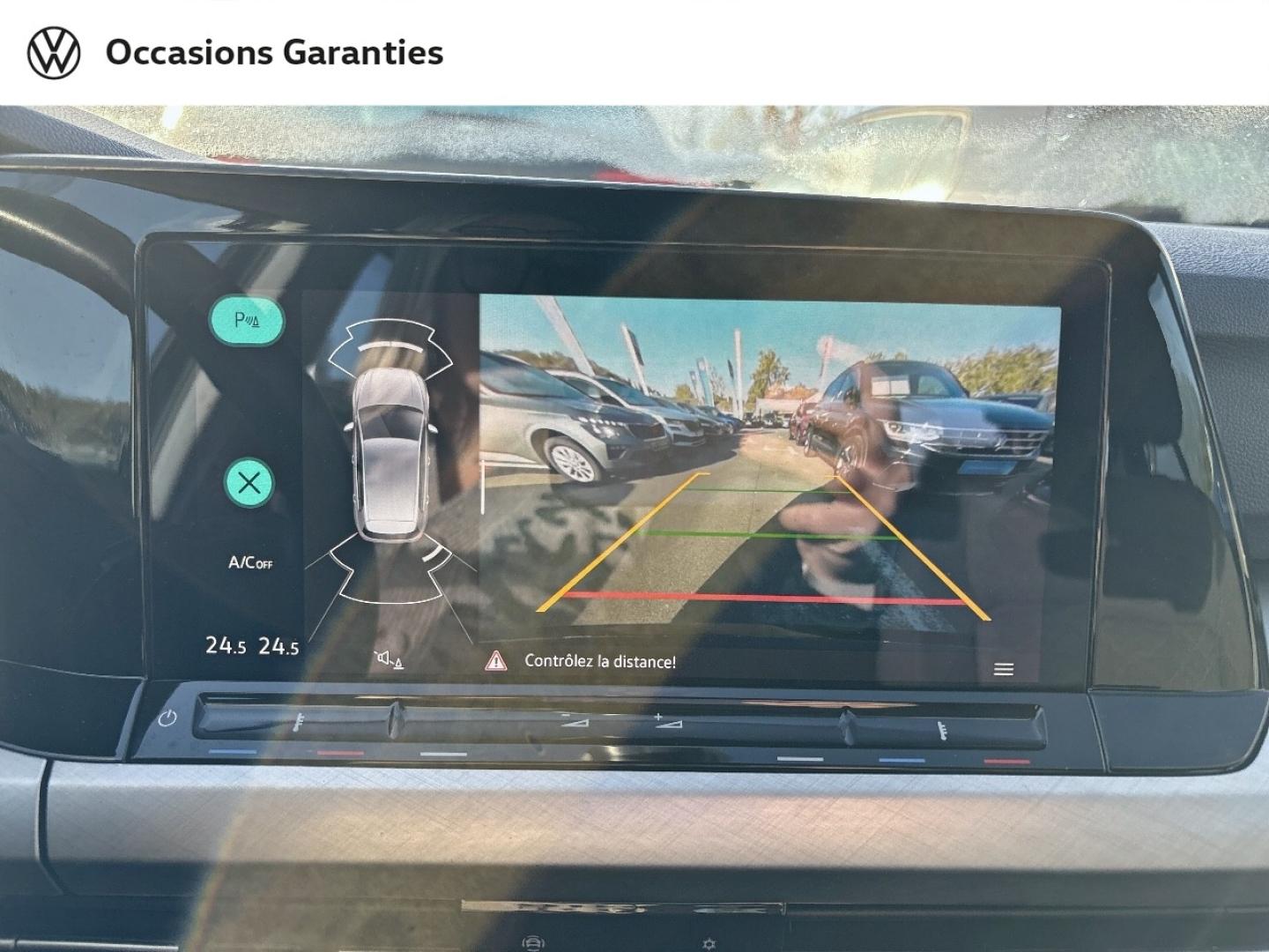 Voitures occasions VOLKSWAGEN GOLF Life 1st Rivery