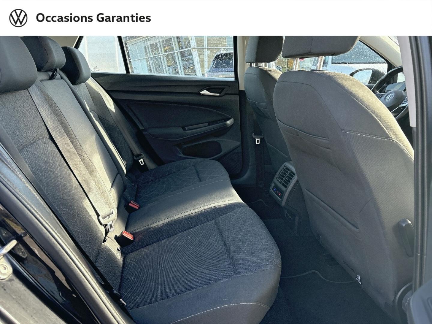 Voitures occasions VOLKSWAGEN GOLF Life 1st Rivery