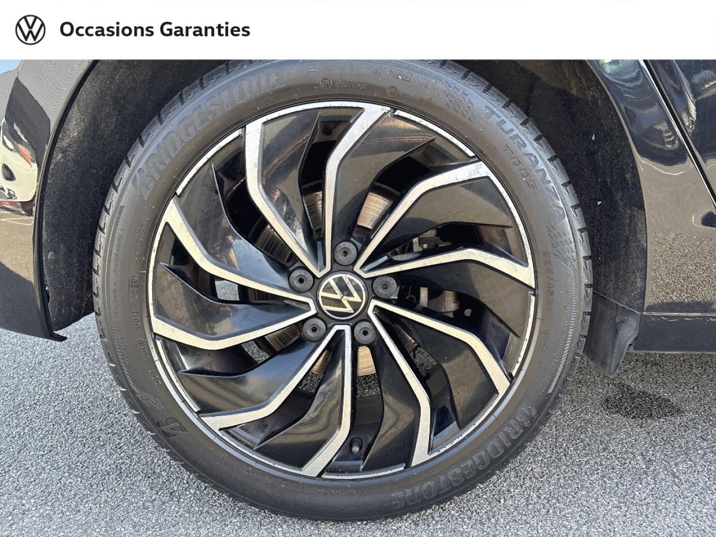 Voitures occasions VOLKSWAGEN GOLF Life 1st Hazebrouck