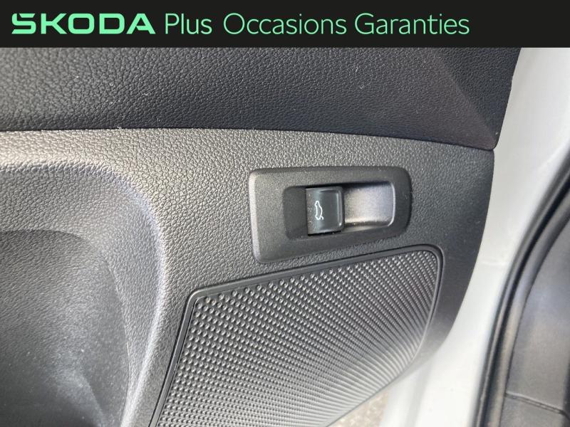 Voitures occasions ŠKODA KAROQ Business Rivery
