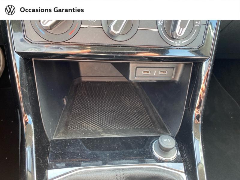 Voitures occasions VOLKSWAGEN T-CROSS Life Rivery