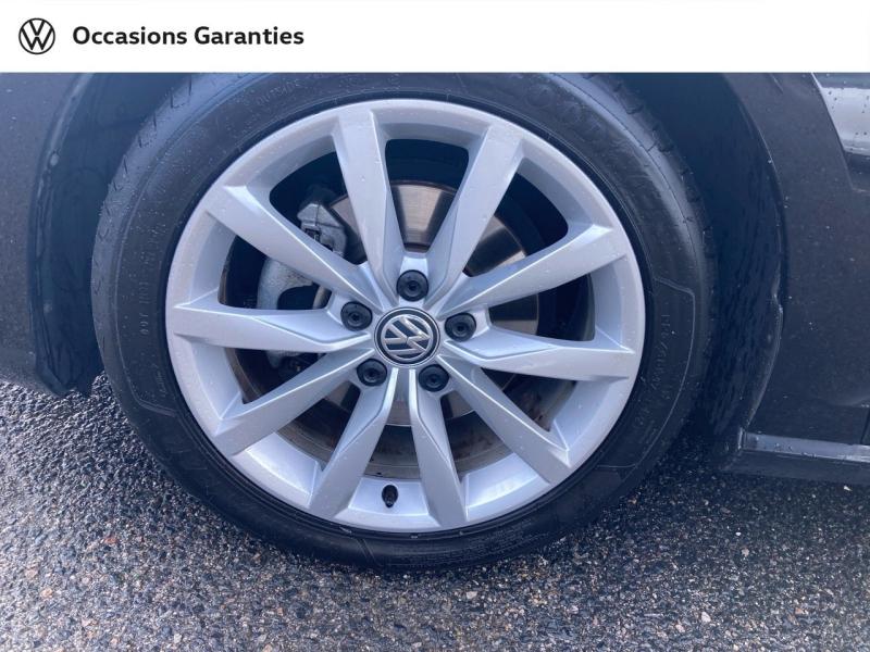 Voitures occasions VOLKSWAGEN GOLF Carat Rivery