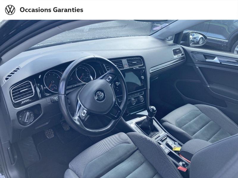 Voitures occasions VOLKSWAGEN GOLF Carat Rivery