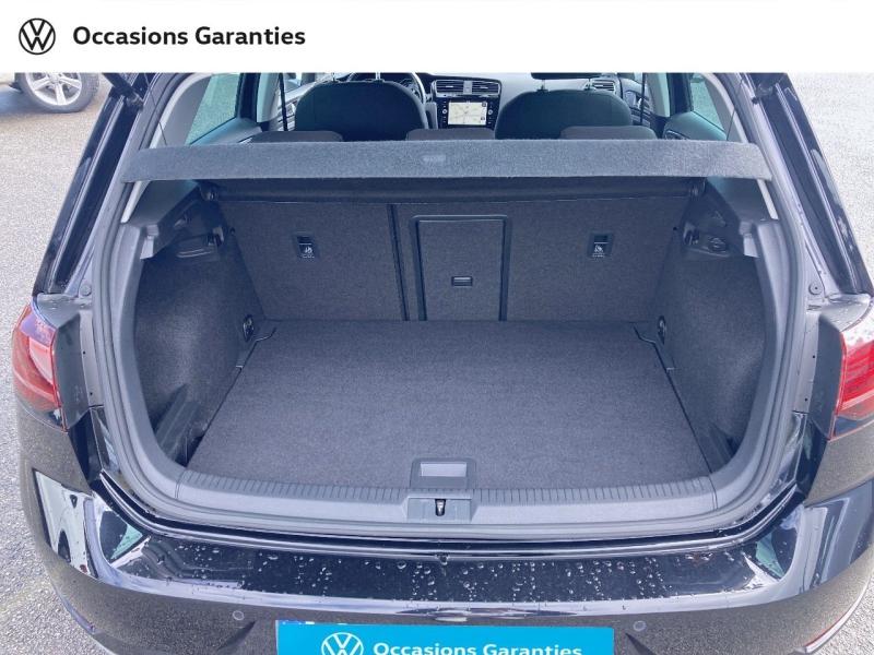 Voitures occasions VOLKSWAGEN GOLF Carat Rivery