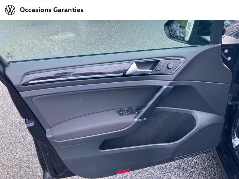 Voitures occasions VOLKSWAGEN GOLF Carat Rivery