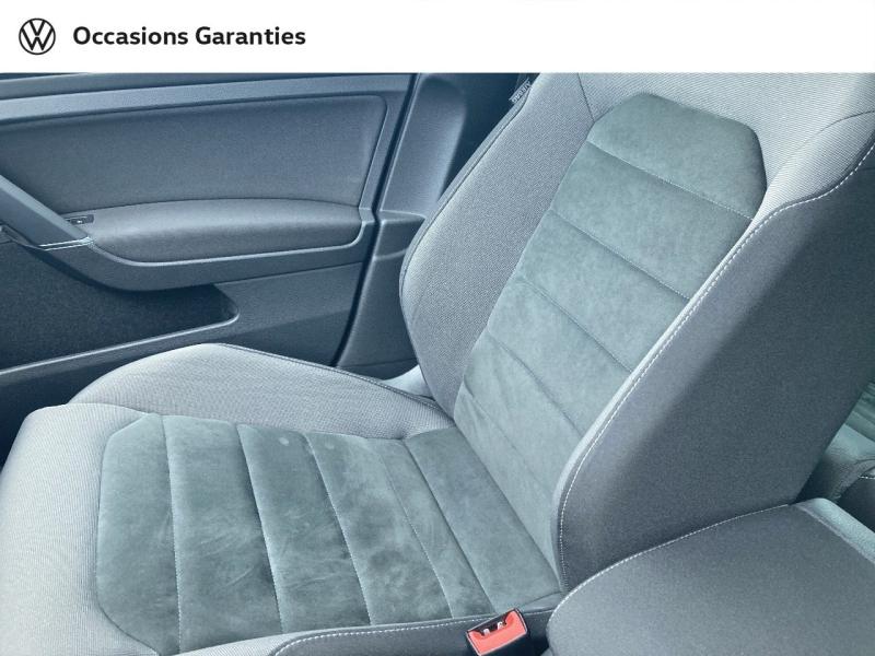 Voitures occasions VOLKSWAGEN GOLF Carat Rivery