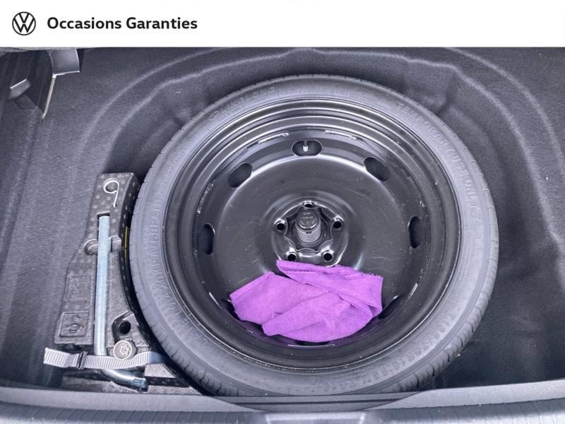 Voitures occasions VOLKSWAGEN GOLF Life Plus Rivery