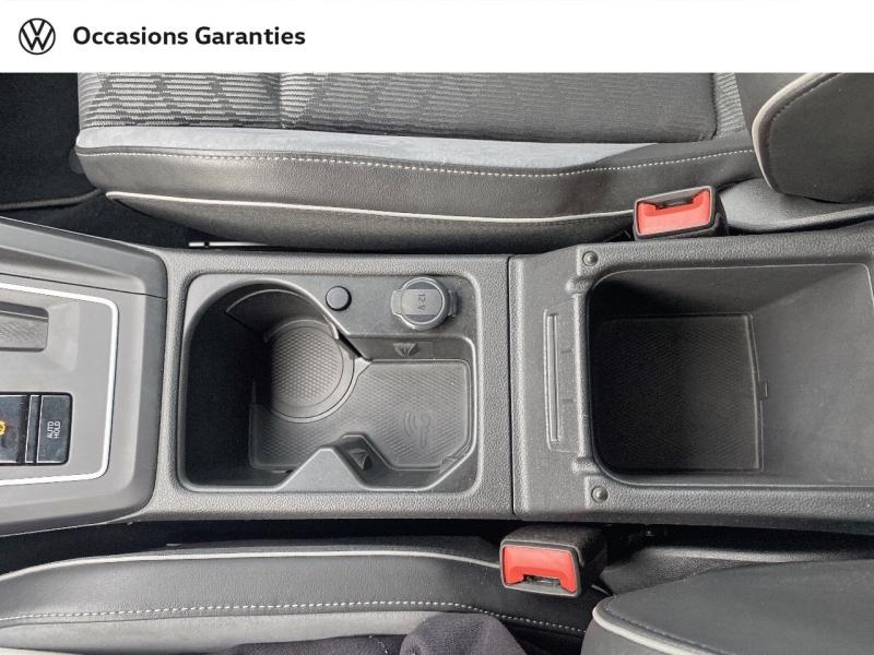 Voitures occasions VOLKSWAGEN GOLF R-Line Rivery