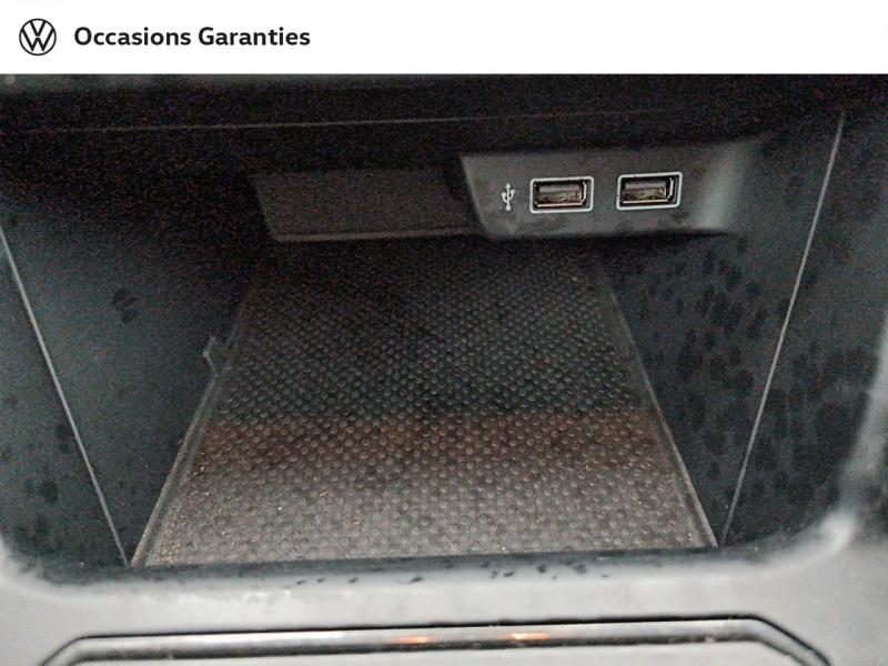 Voitures occasions VOLKSWAGEN POLO IQ.Drive Rivery