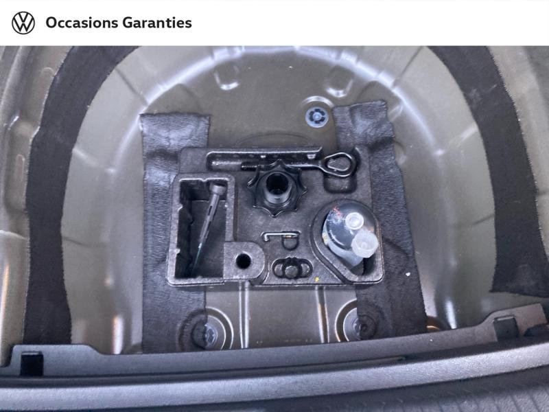 Voitures occasions VOLKSWAGEN POLO Carat Rivery