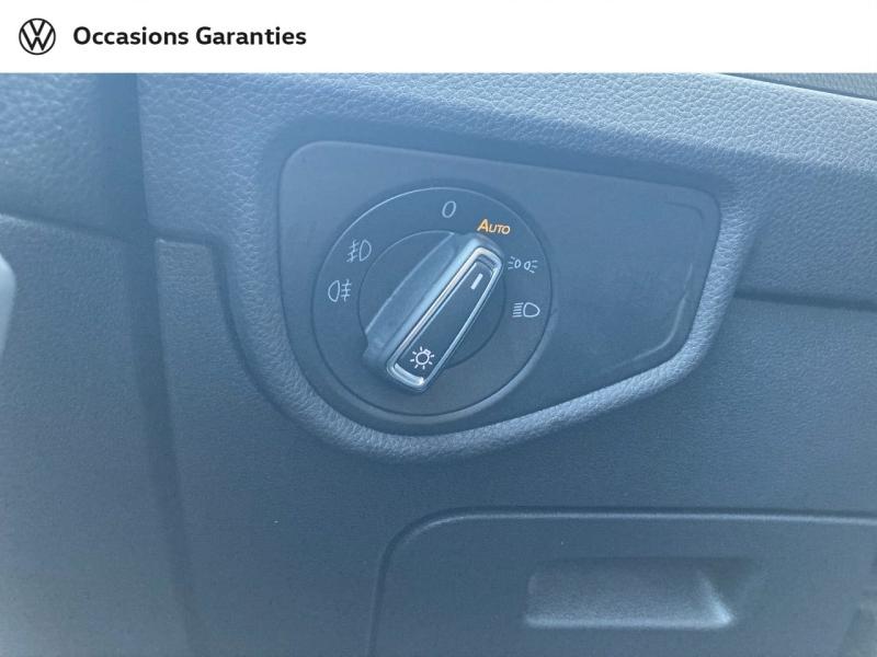Voitures occasions VOLKSWAGEN TOURAN Connect Rivery
