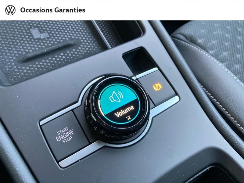 Voitures occasions VOLKSWAGEN T-ROC R-Line Rivery