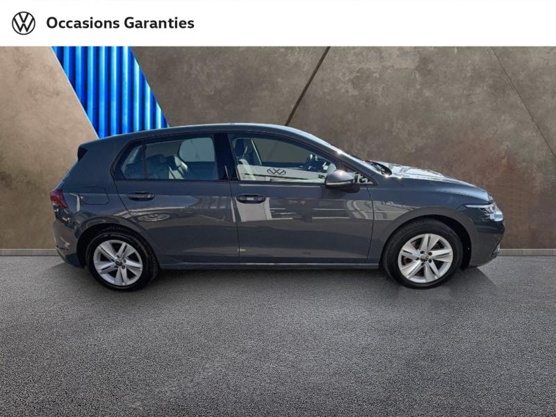 Voitures occasions VOLKSWAGEN GOLF Life 1st Rivery
