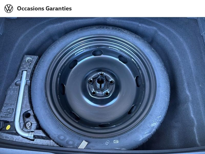 Voitures occasions VOLKSWAGEN GOLF Life 1st Rivery