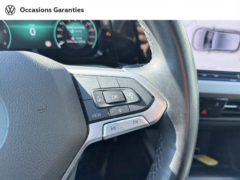 Voitures occasions VOLKSWAGEN GOLF Life 1st Rivery