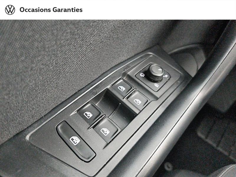 Voitures occasions VOLKSWAGEN T-ROC Life Villeneuve-d'Ascq