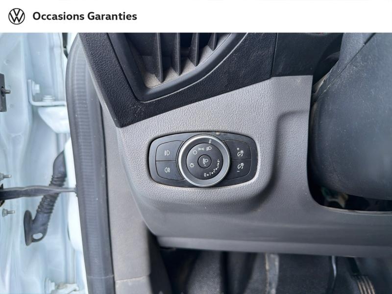 Voitures occasions FORD Transit Connect Ambiente Rivery