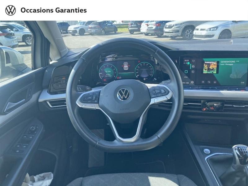 Voitures occasions VOLKSWAGEN GOLF Life Rivery