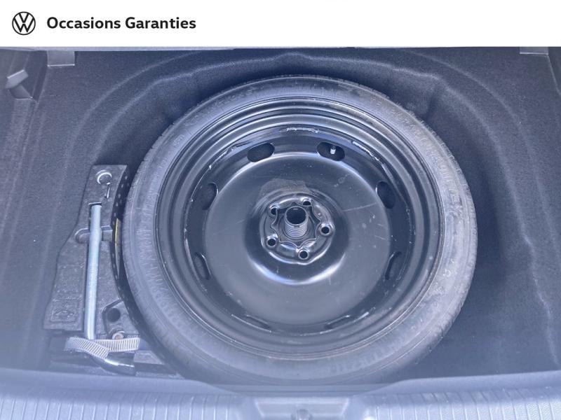 Voitures occasions VOLKSWAGEN GOLF Life Rivery