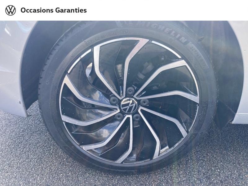 Voitures occasions VOLKSWAGEN GOLF Life Rivery