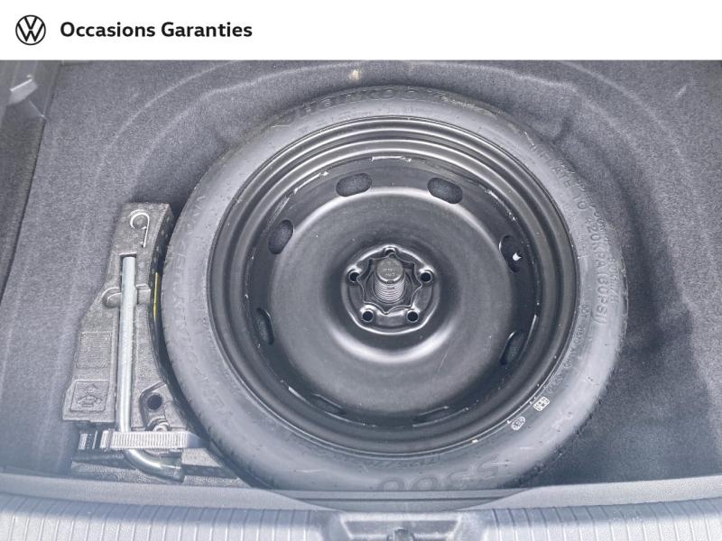 Voitures occasions VOLKSWAGEN GOLF Life 1st Rivery