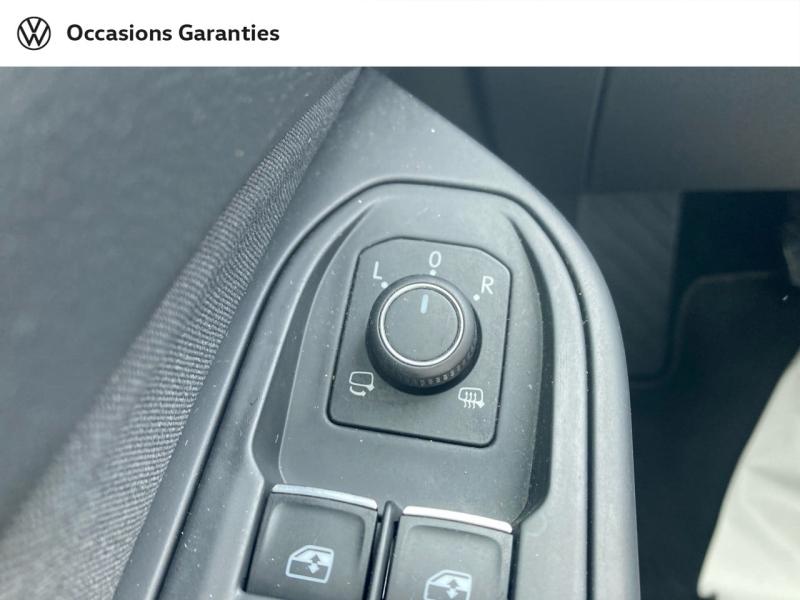 Voitures occasions VOLKSWAGEN GOLF Life 1st Rivery