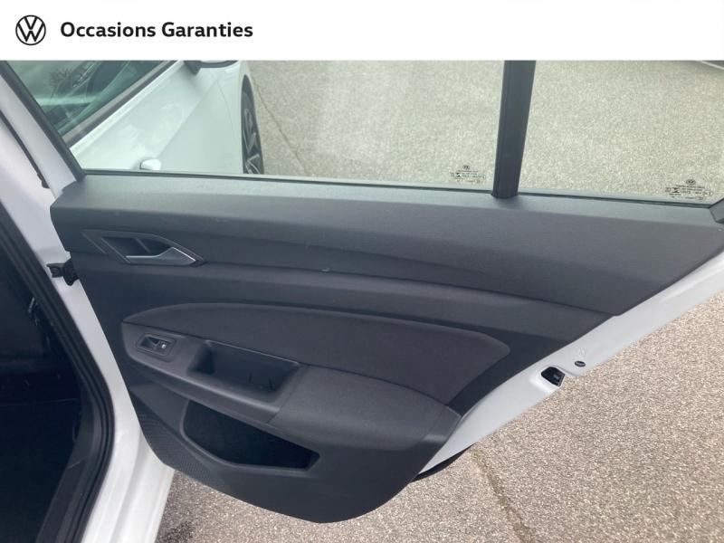 Voitures occasions VOLKSWAGEN GOLF Life 1st Rivery