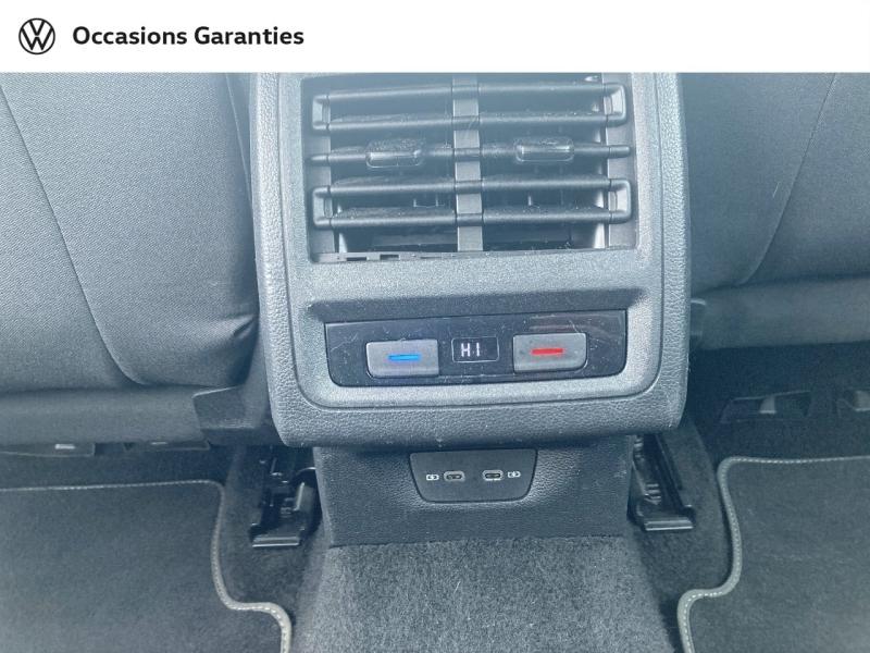 Voitures occasions VOLKSWAGEN GOLF Life 1st Rivery