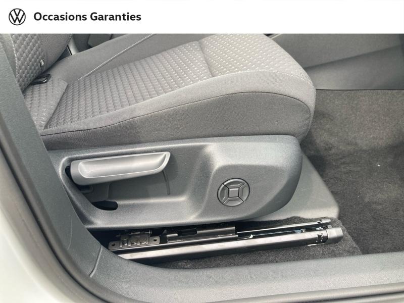 Voitures occasions VOLKSWAGEN T-ROC Life Rivery