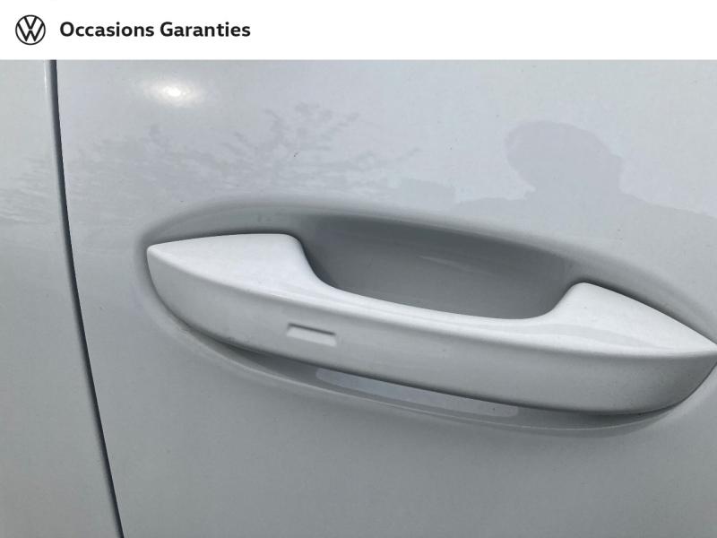 Voitures occasions VOLKSWAGEN T-ROC Life Rivery