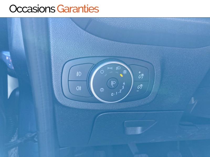 Voitures occasions FORD FIESTA Titanium Rivery