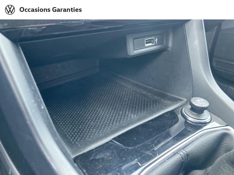 Voitures occasions VOLKSWAGEN T-CROSS Lounge Business Rivery