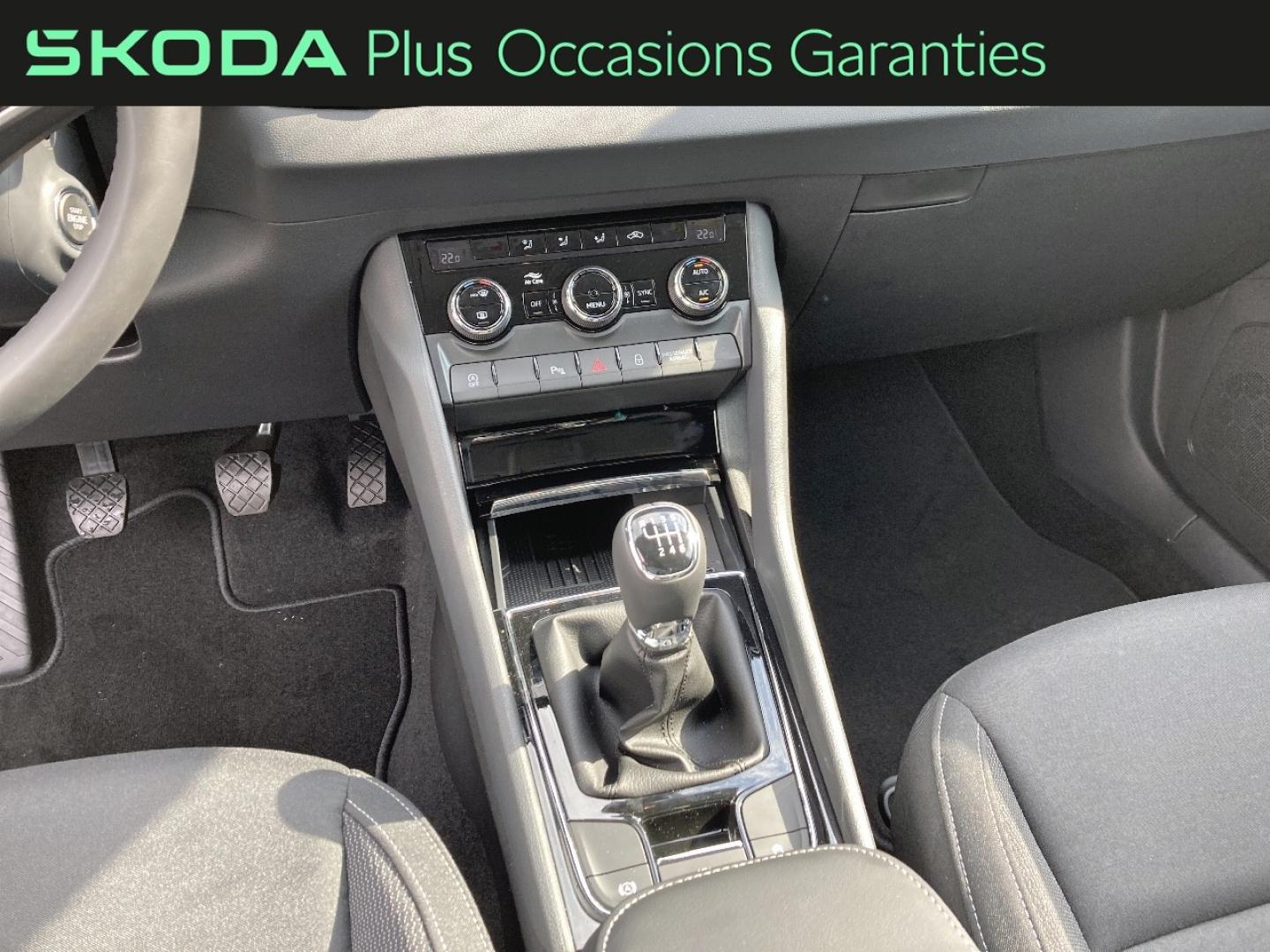 Voitures occasions ŠKODA KAROQ Selection Rivery