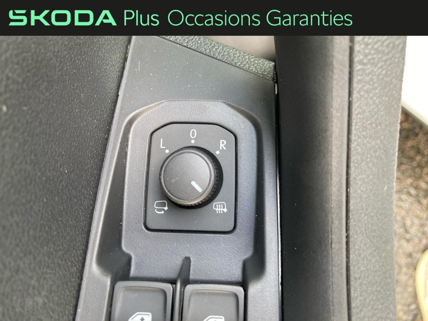 Voitures occasions ŠKODA KAROQ Selection Rivery