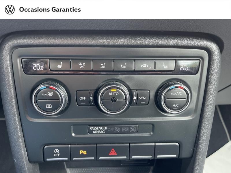 Voitures occasions VOLKSWAGEN Coccinelle Cabriolet Couture Exclusive Rivery