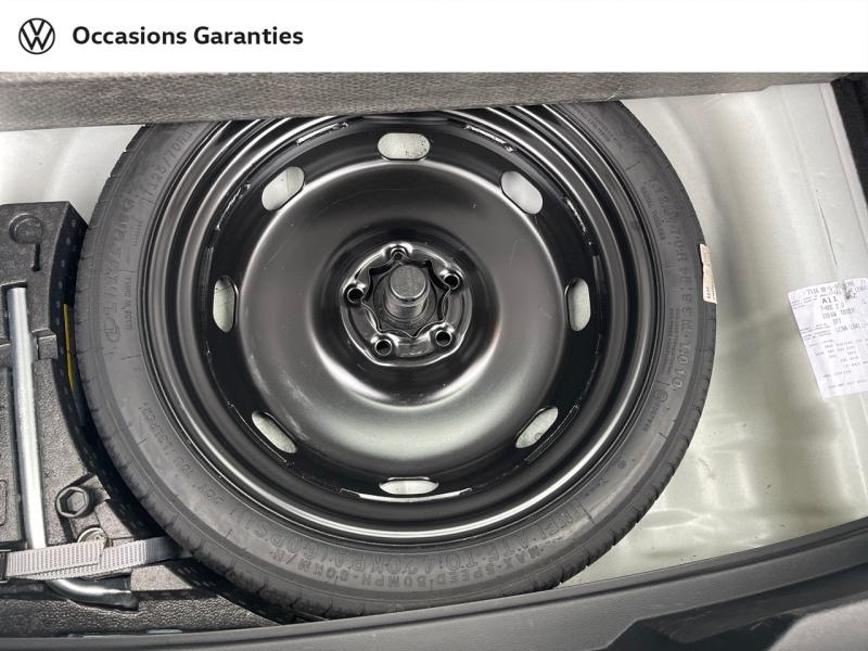 Voitures occasions VOLKSWAGEN T-ROC Active Rivery
