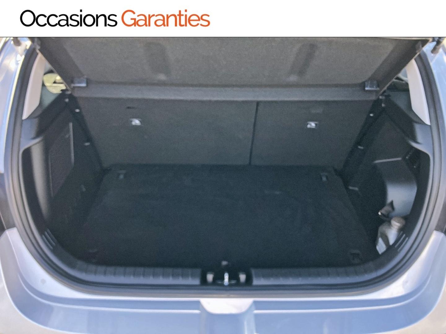 Voitures occasions HYUNDAI i20 Executive Rivery