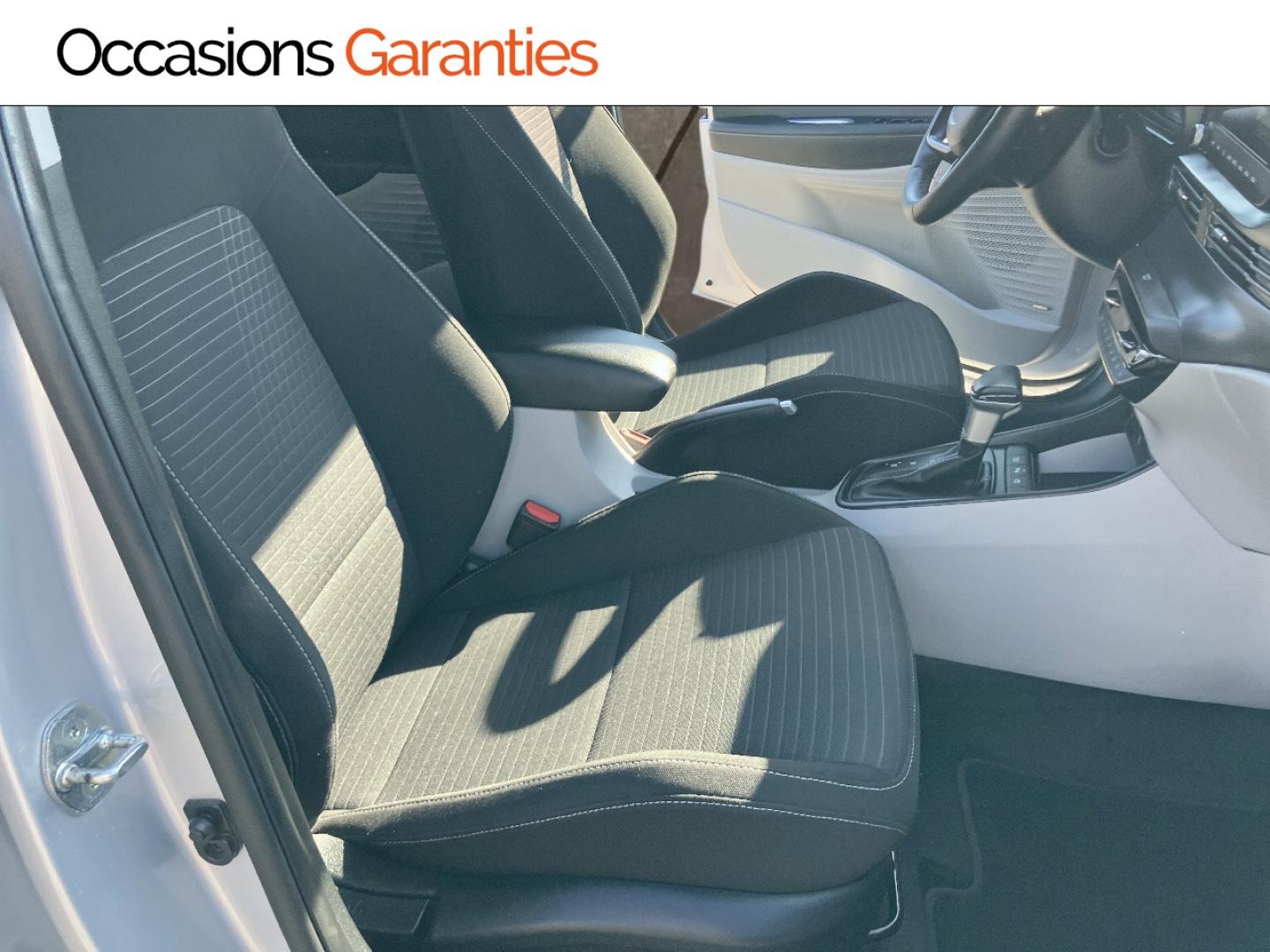 Voitures occasions HYUNDAI i20 Executive Rivery