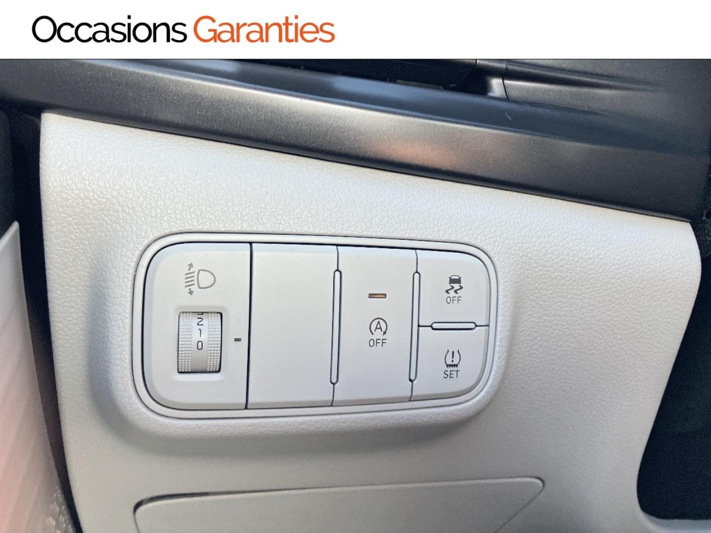 Voitures occasions HYUNDAI i20 Executive Rivery