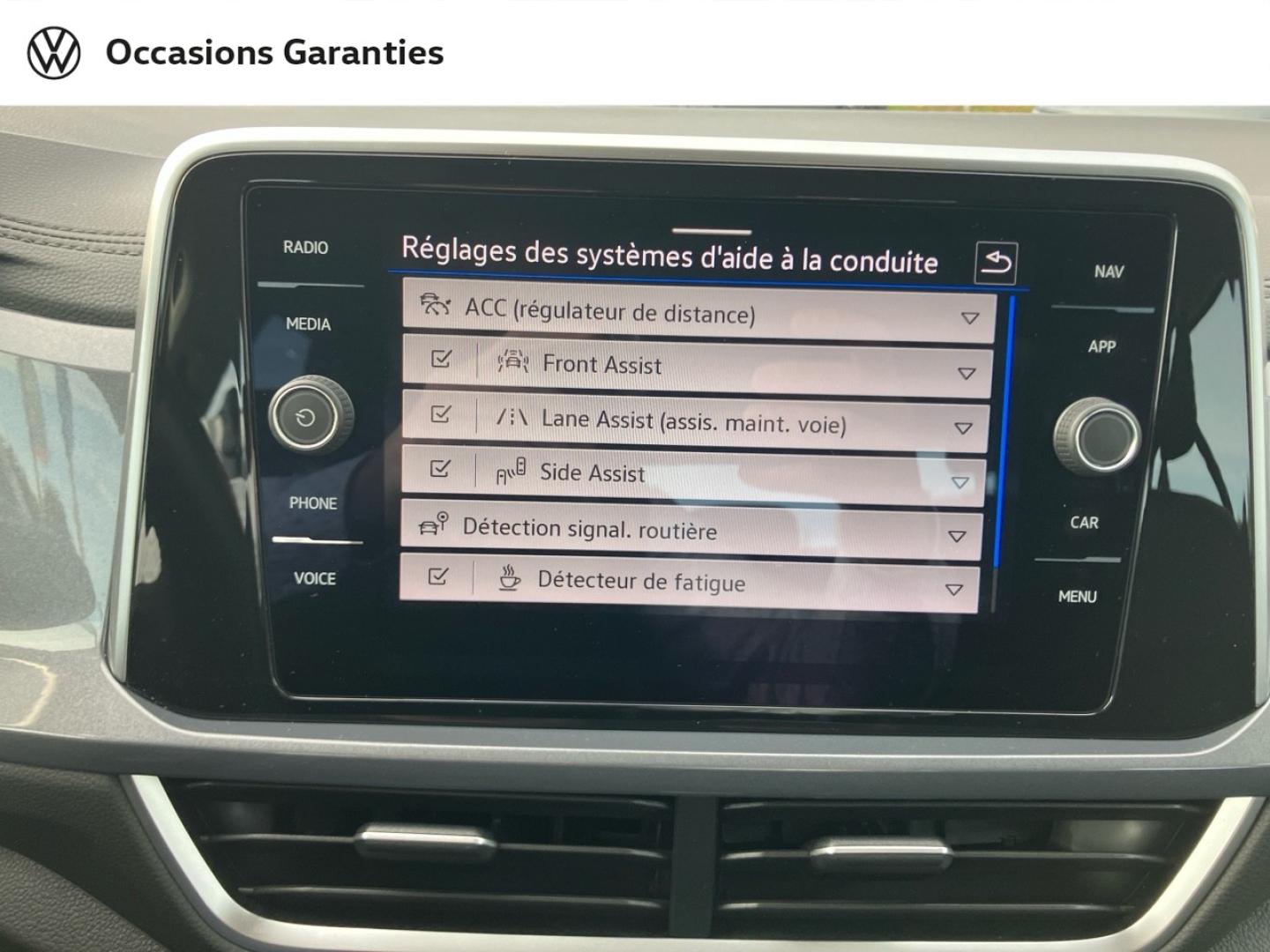 Voitures occasions VOLKSWAGEN T-ROC Style Rivery