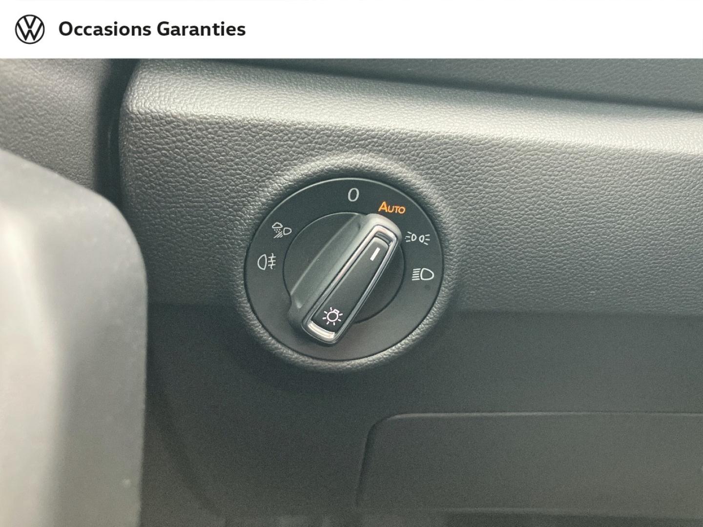 Voitures occasions VOLKSWAGEN T-ROC Style Rivery