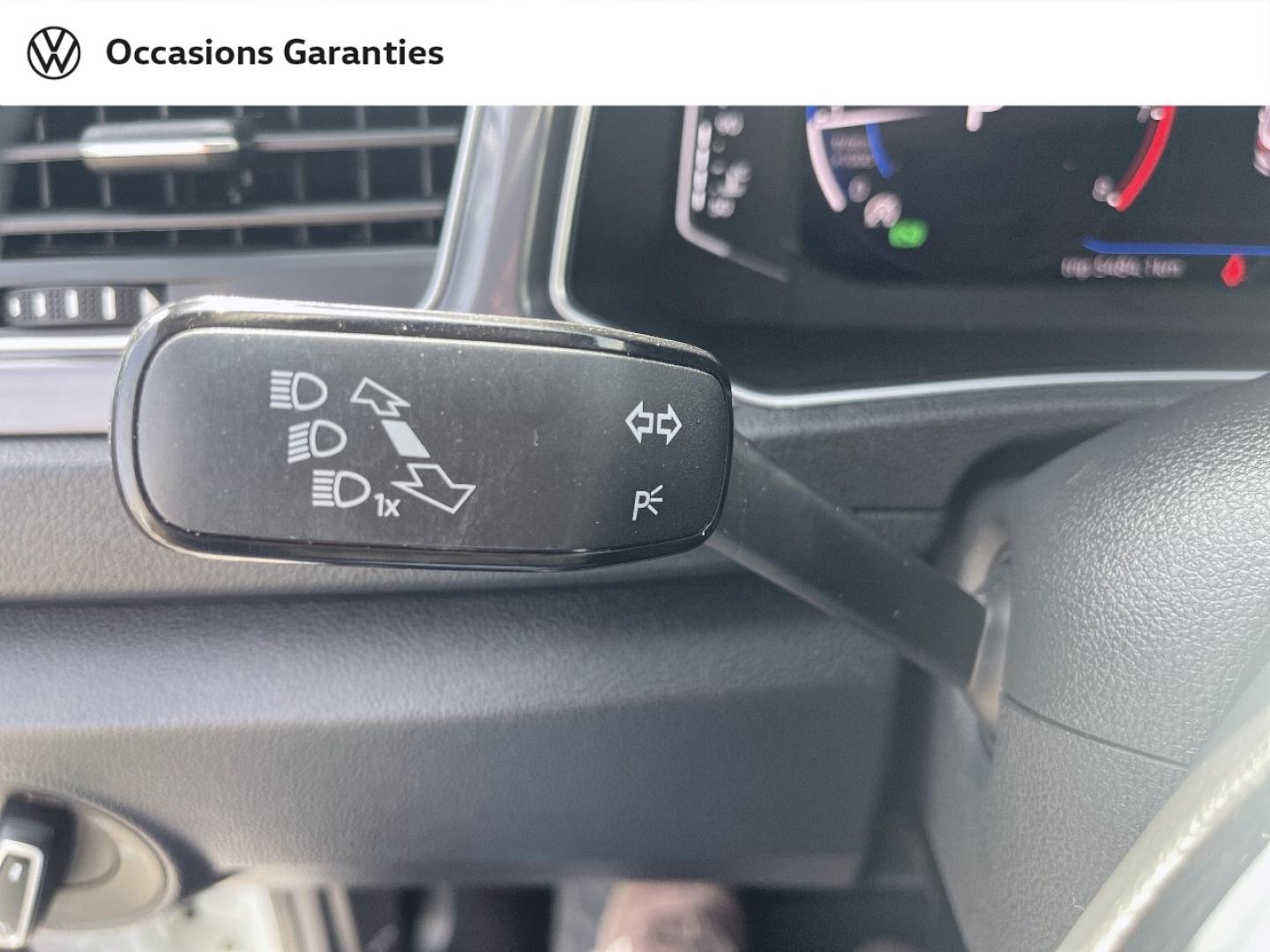 Voitures occasions VOLKSWAGEN T-ROC Carat Rivery