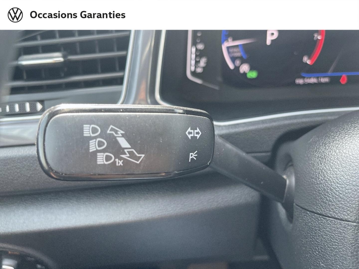 Voitures occasions VOLKSWAGEN T-ROC Carat Rivery