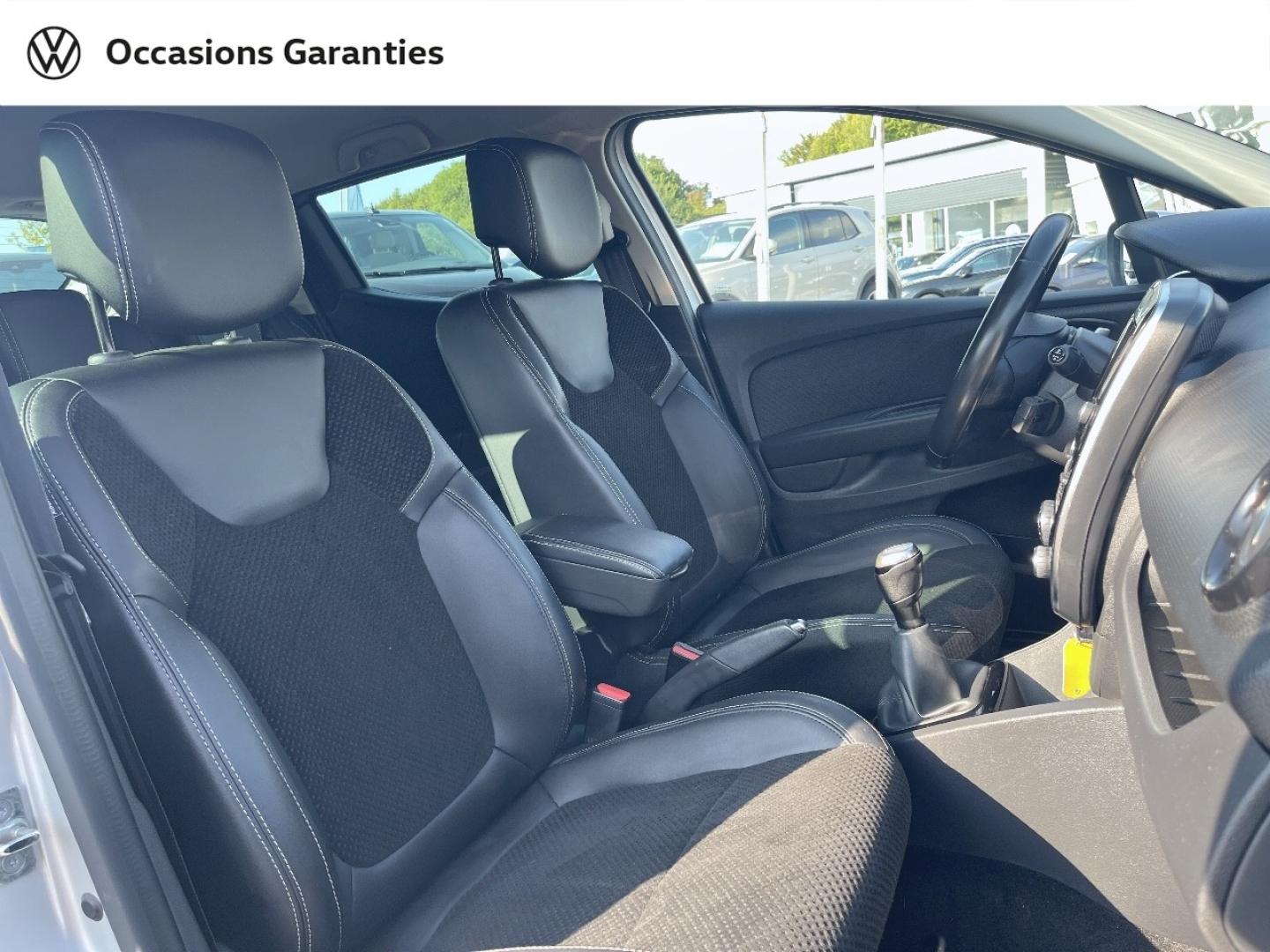 Voitures occasions RENAULT CLIO Intens Rivery
