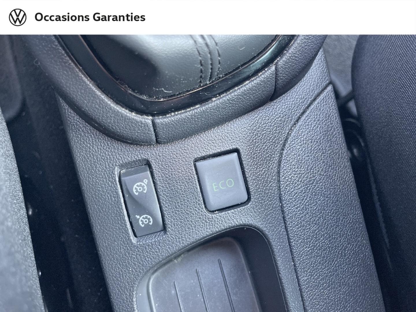 Voitures occasions RENAULT CLIO Intens Rivery