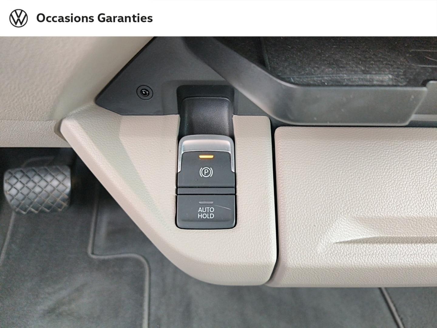 Voitures occasions VOLKSWAGEN MULTIVAN Life Rivery