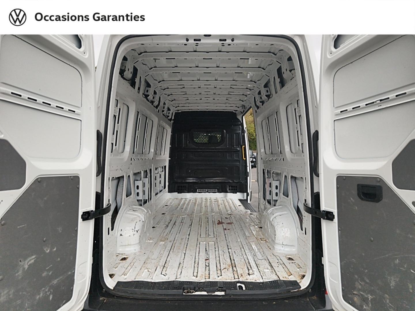 Voitures occasions VOLKSWAGEN UTILITAIRES Crafter Fg Business Rivery